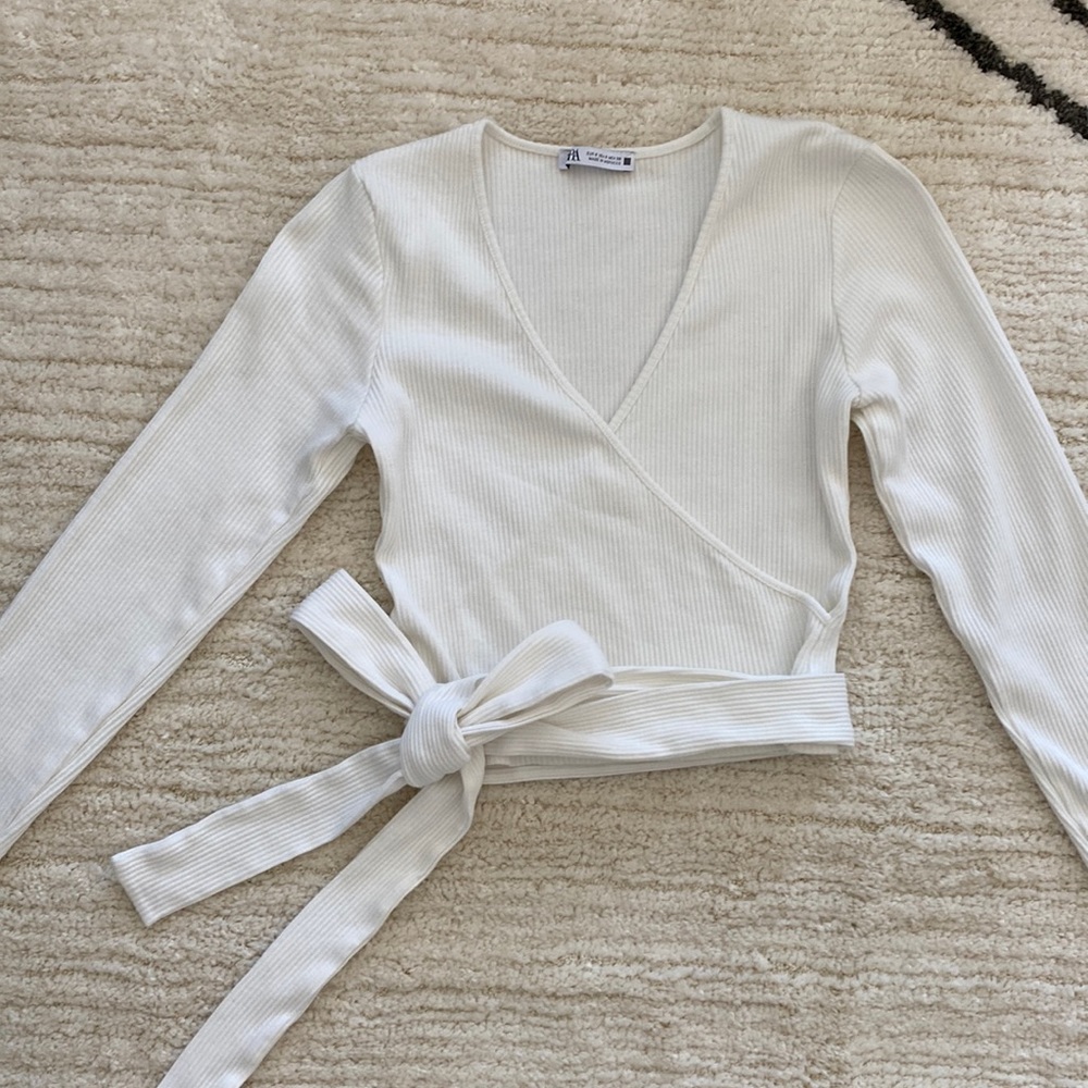 Long sleeve cropped top with wrap
